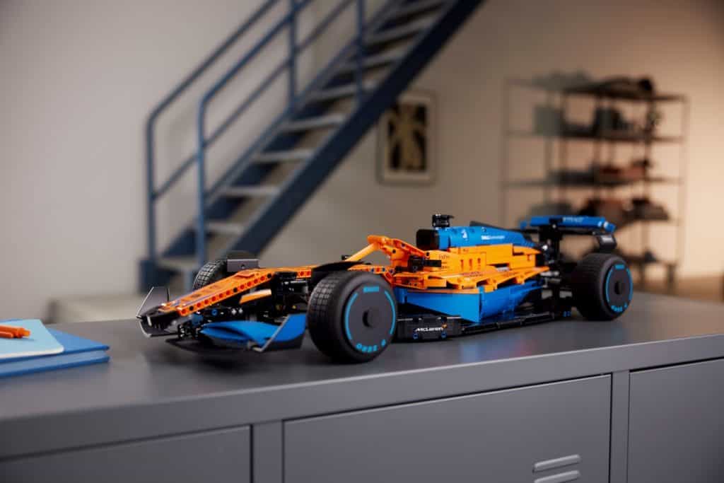 LEGO 42141 McLaren Formula1 racerbil - Alt 1
